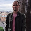 Илья, 33 года