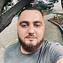 Эрнест, 33 года