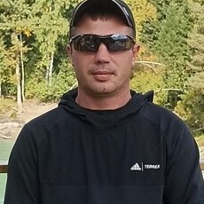 Фотография мужчины Валерий, 37 лет из г. Бийск