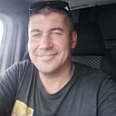 Макс, 42 года