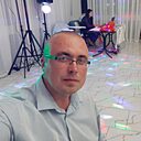 Михаил, 34 года