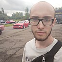 Максим, 24 года