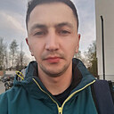 Юрий, 32 года
