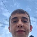 Максим, 23 года