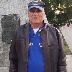 Фотография мужчины Юрий, 48 лет из г. Бийск