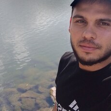 Фотография мужчины Артем, 27 лет из г. Нефтеюганск