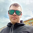 Виктор, 33 года