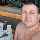 Stranger, 44 года