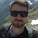 Михаил, 32 года