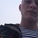 Максим, 25 лет