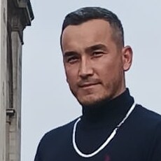 Фотография мужчины Сарвар, 32 года из г. Варшава