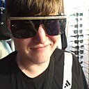 Максим, 20 лет