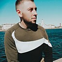 Виктор, 33 года