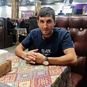 Агас, 33 года