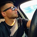 Артур, 32 года
