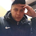 Виктор, 32 года