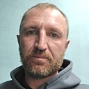 Денис, 44 года