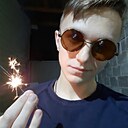 Роман, 22 года