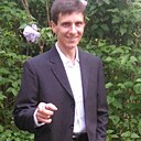 Дрон Дигидон, 48 лет