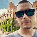 Anj, 32 года