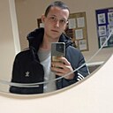 Эдуард Капустин, 20 лет