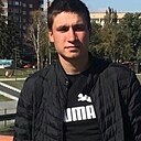 Momento More, 34 года