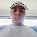 Leo, 33 года