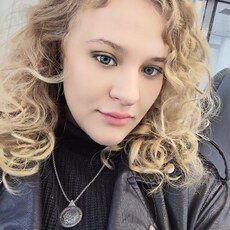 Фотография девушки Настя, 22 года из г. Усть-Кут