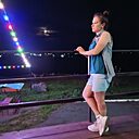 Ju, 33 года
