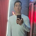 Роман, 33 года