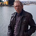 Юрий, 61 год