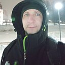 Папа, 44 года