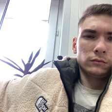 Фотография мужчины Максим, 26 лет из г. Красноярск