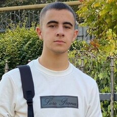 Фотография мужчины Азиз, 20 лет из г. Бахчисарай