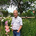 Юрий, 63 года