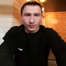 Фотография мужчины Равиль, 26 лет из г. Королёв