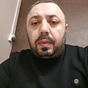 Саркис, 43 года