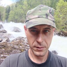 Фотография мужчины Анатолий, 34 года из г. Турочак