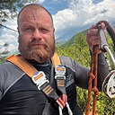 Некто, 42 года