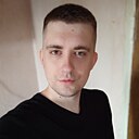 Макс, 32 года