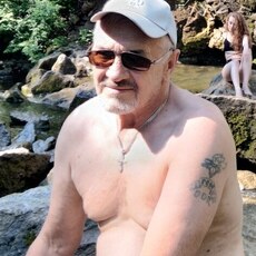 Фотография мужчины Владимир, 67 лет из г. Барнаул