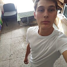 Фотография мужчины Илья, 21 год из г. Белово