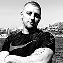 Миша, 33 года