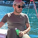 Манучар, 34 года