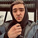 Милан, 27 лет
