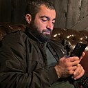 Аха, 43 года