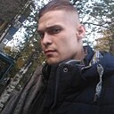 Михаил, 32 года