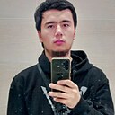 Ойбек Нозимов, 23 года