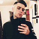 Виктор, 22 года