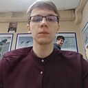 Максим, 20 лет